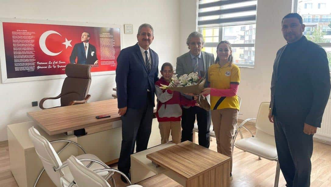 Kuşadası Kaymakamı Sayın İbrahim KEKLİK ile Atatürk Ortaokulu Ziyareti